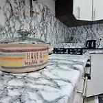 In Medias Res Aparheartmant Apartamento Sarajevo