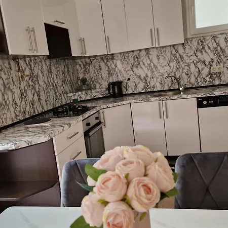 Apartment In Medias Res Aparheartmant *